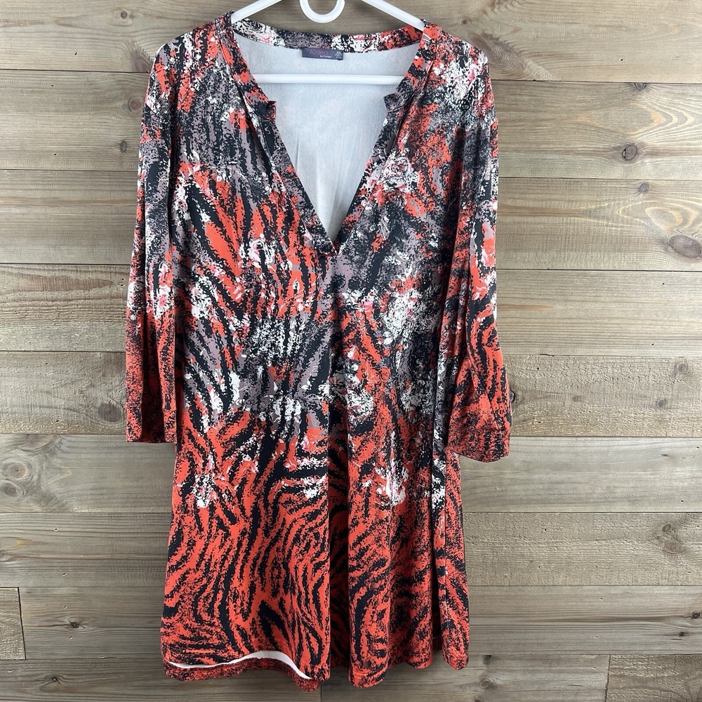 Azalea By Firmiana Womens Blouse Short Sleeve Vneck Tunic Animal Print Size 4X